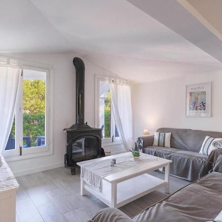 Gorgeous Renovated Cala Sant Vicenc Beach Villa Cala San Vicente  Ngoại thất bức ảnh
